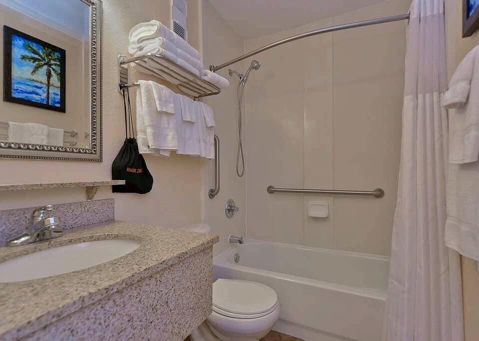 1st image of 2506 N Rocky Point Dr #215