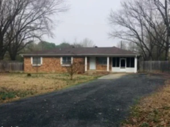 14 Opal St, Ward, AR 72176