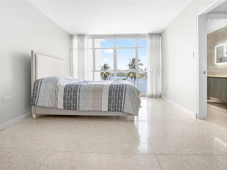 860 Ashford Ave #5C-1 — Photo 15