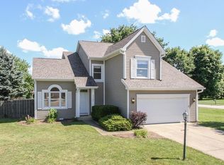 7702 Ensley Ct, Fishers, IN 46038