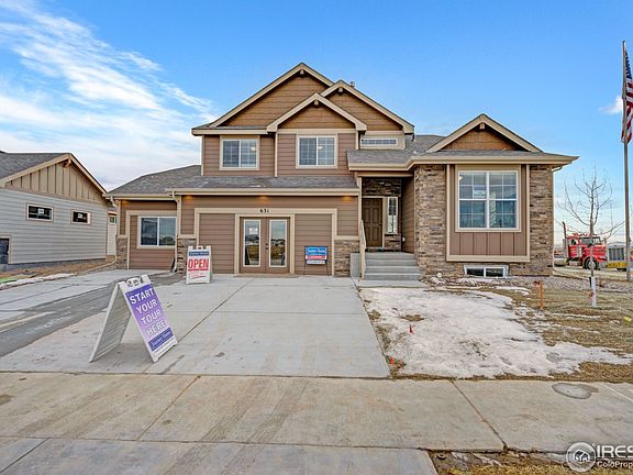 2nd image of 304 E Torreys Dr