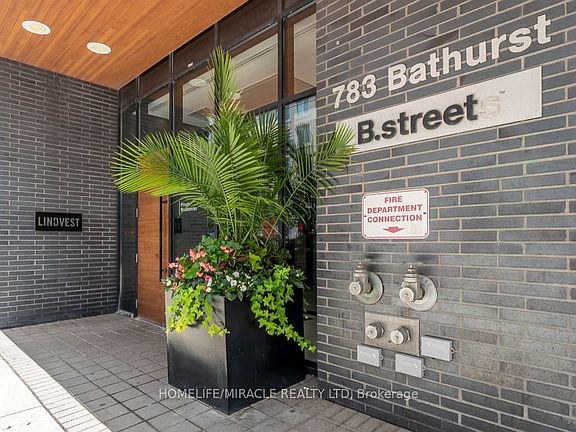 3rd image of 783 Bathurst St #206