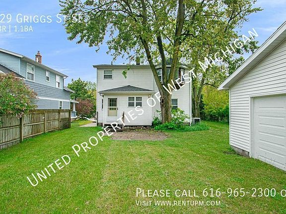 2nd image of 829 Griggs St SE