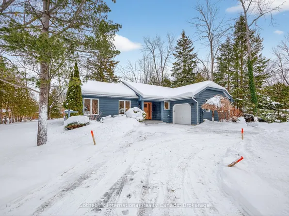 111 Patricia Dr, The Blue Mountains, ON L9Y 0P1