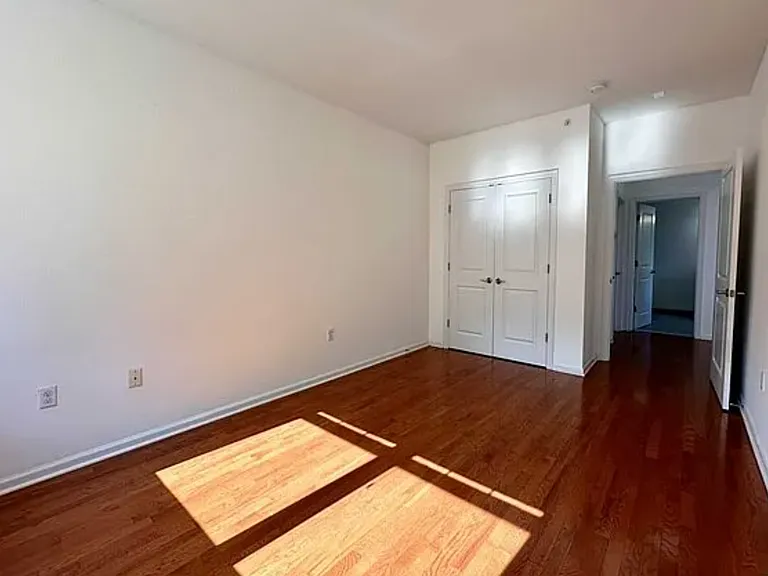 24 Bland Ct #11 — Photo 10