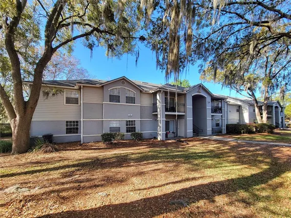3705 SW 27th St APT 1111, Gainesville, FL 32608