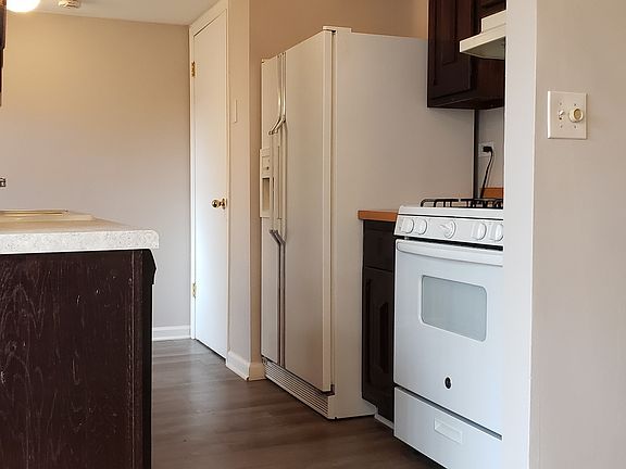 2nd image of 3102 Lynnwood Ct