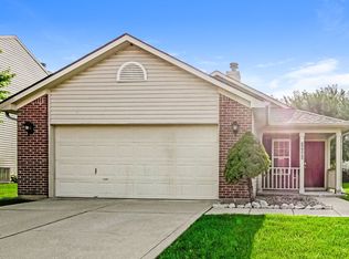 15595 Follow Dr, Noblesville, IN 46060