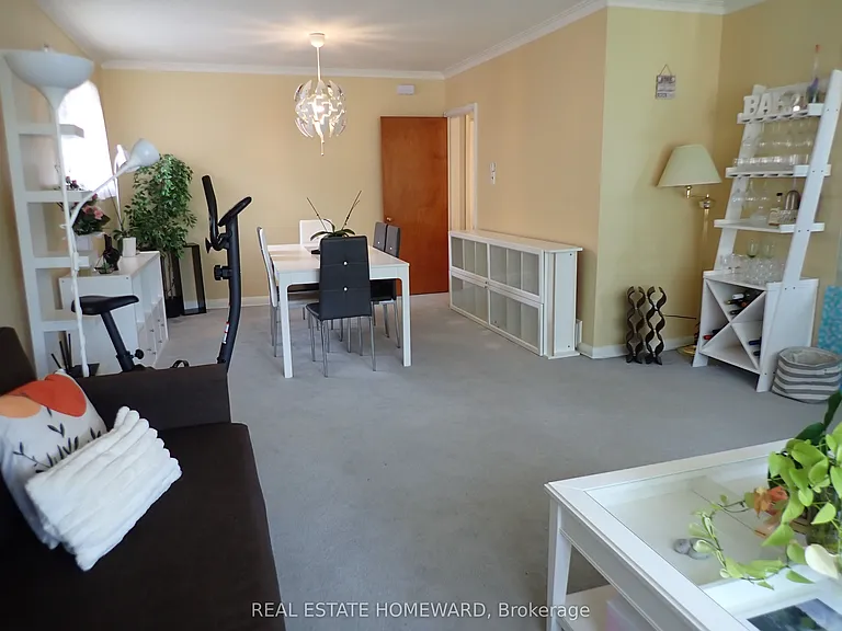 56 Perivale Cres #FRONT — Photo 13