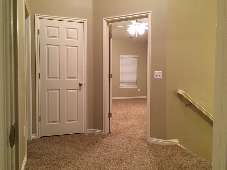 825 W Jordan Oaks Ct — Photo 37