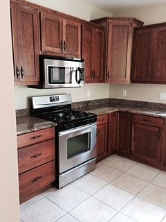 Large spacious kitchen 