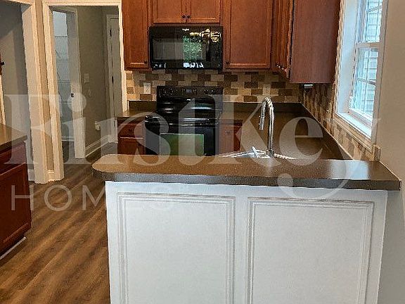 3rd image of 6265 Julian Ridge Rd