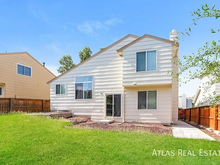 6131 Willowmore Ct — Photo 13