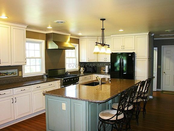 Gourmet Kitchen