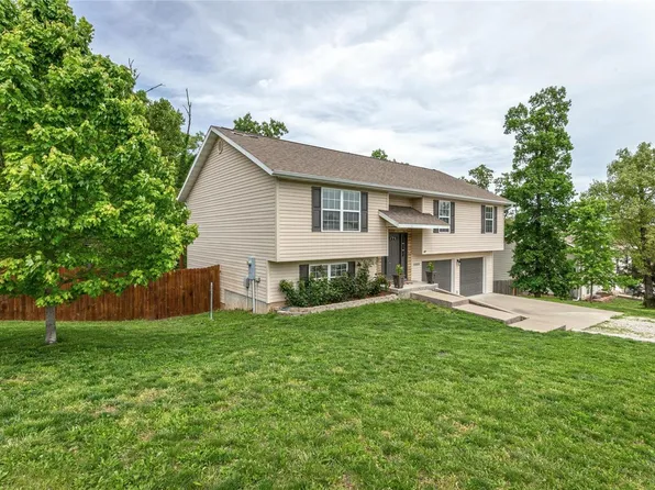 15859 Tundra St, Saint Robert, MO 65584