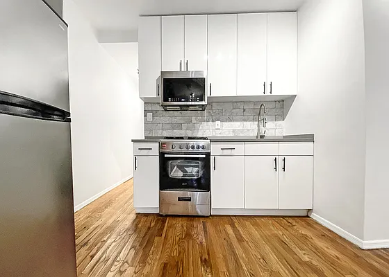 Rented by 346 Realty Group LLC | media 1