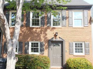 716 Cahaba Manor Dr, Pelham, AL 35124