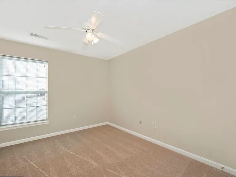 595 Cawley Dr #2C — Photo 25
