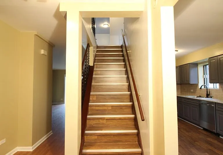 1225 Hunters Ln — Photo 10