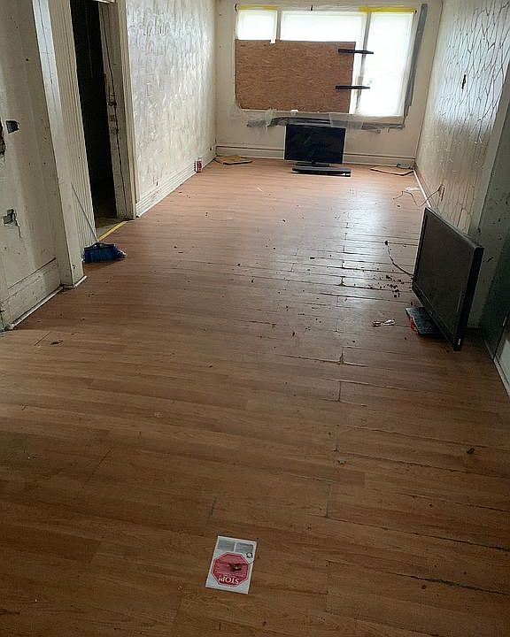 1st image of 944 West Ave