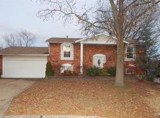 1926 Parkton Way W, Barnhart, MO 63012