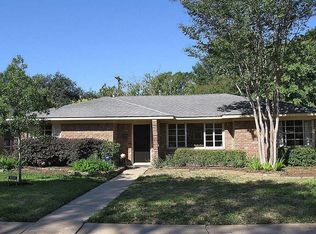 9018 Marlive Ln, Houston, TX 77025