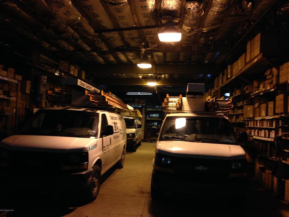 2nd image of 225 S Cedar St