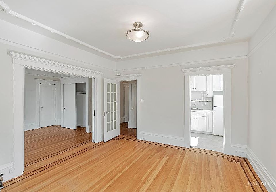 1st image of 1588 Sacramento St #1590-14