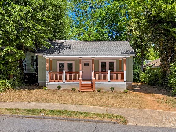 2nd image of 442 Cleveland Avenue