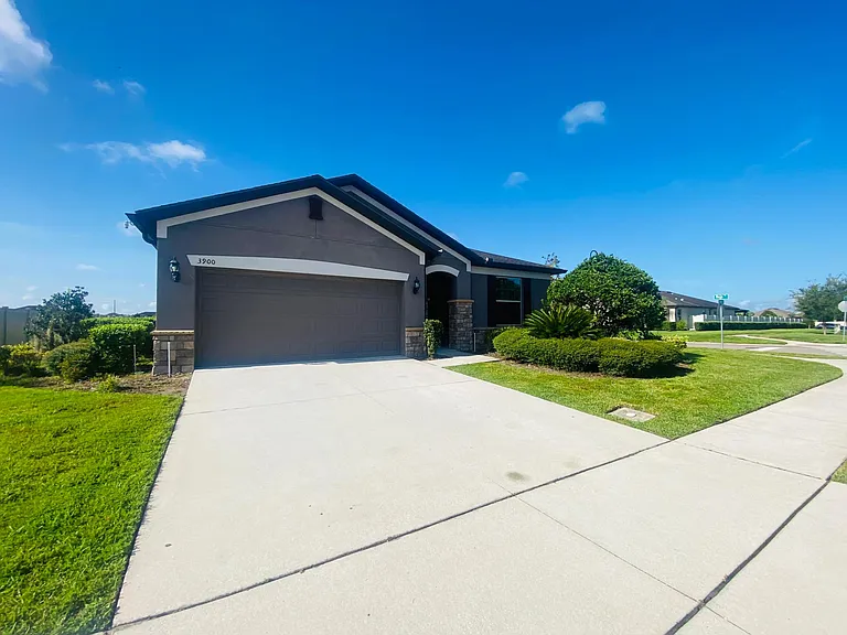 3900 Baja Dr — Photo 1