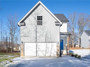 2430 Cedar Ln, Kernersville, NC 27284