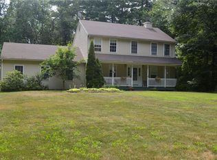 252 Joe Sarle Rd, Glocester, RI 02814