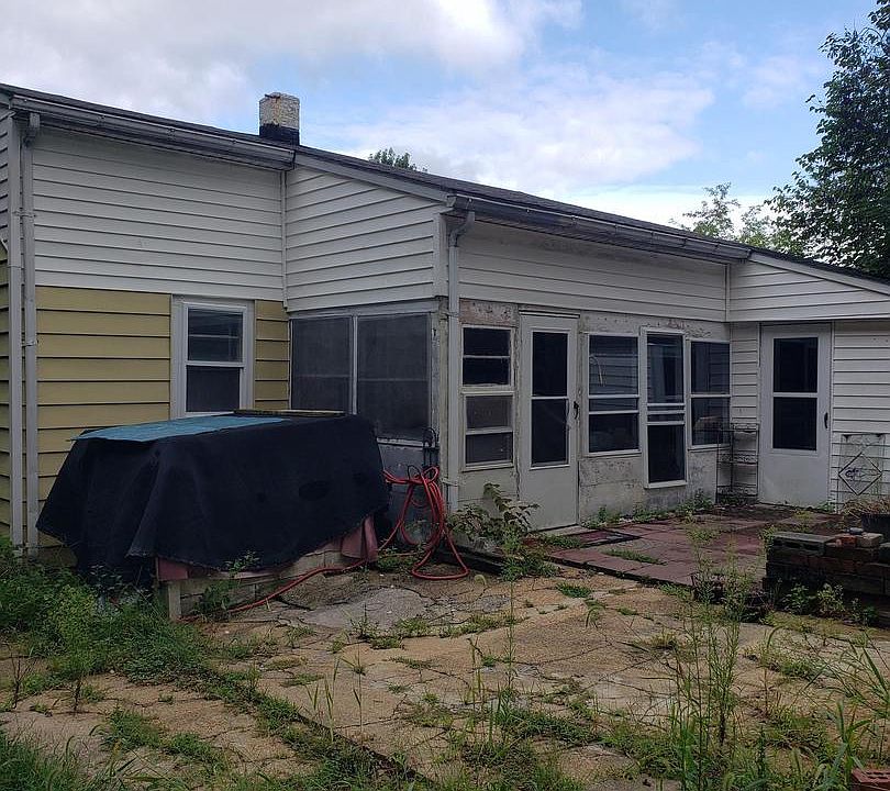 2nd image of 24017 Mervell Dean Rd