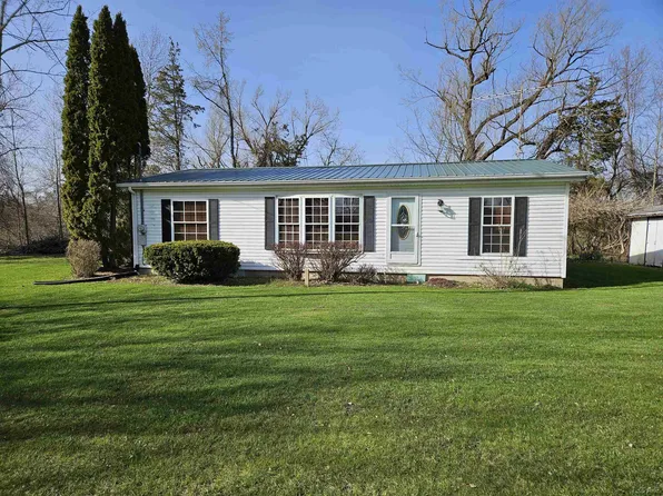 12216 Day Rd, Hudson, MI 49247