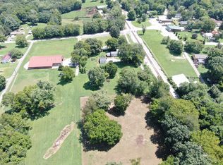 120 Mills St, Oakland, KY 42159