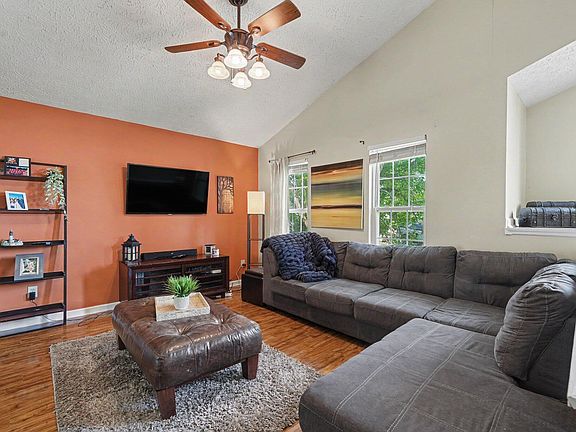 4th image of 2237 Gribble Dr
