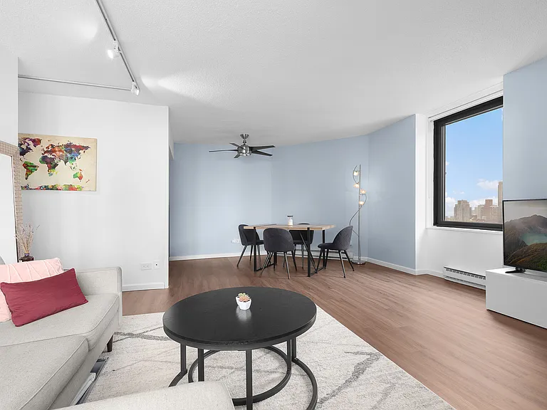 1641 3rd Ave #29D — Photo 4