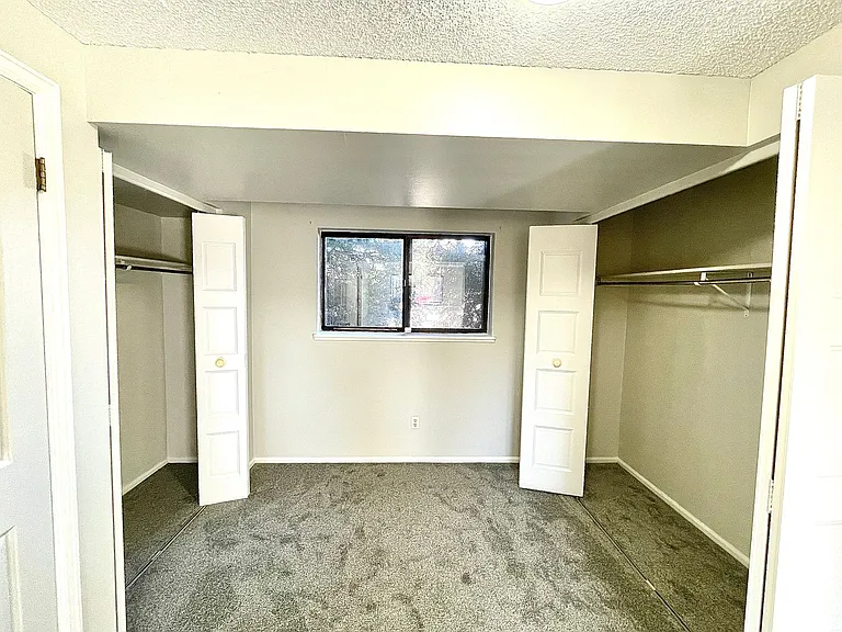 3410 W 17th Street Rd — Photo 9