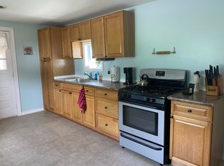 2722 Church Rd, Sauquoit, NY 13456