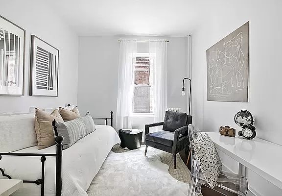 5th image of 930 Saint Nicholas Ave APT 51