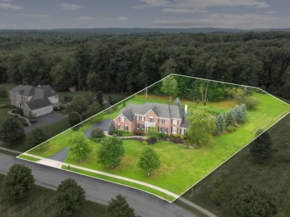 31 Balmoral Dr, Alexandria Twp., NJ 08867