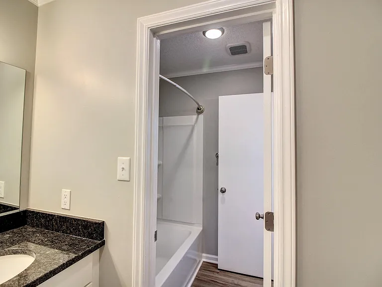 329 McCotter Blvd — Photo 18