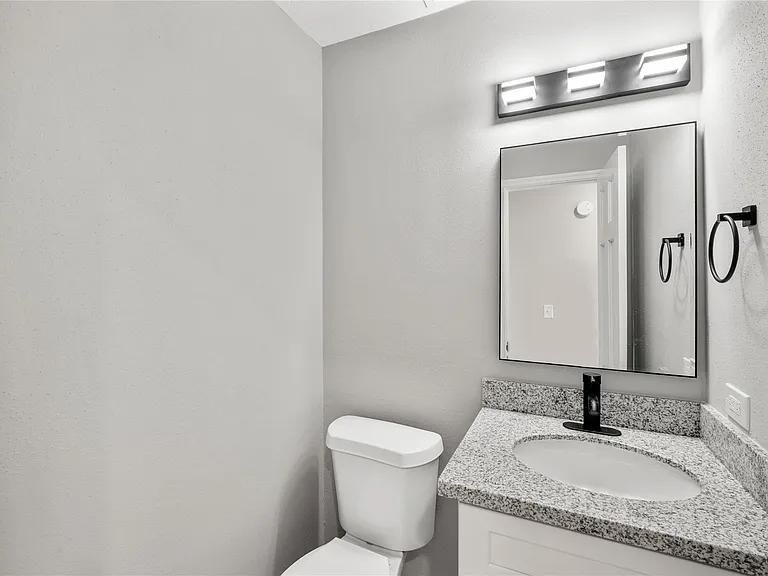 4523 Waterfall Way — Photo 8