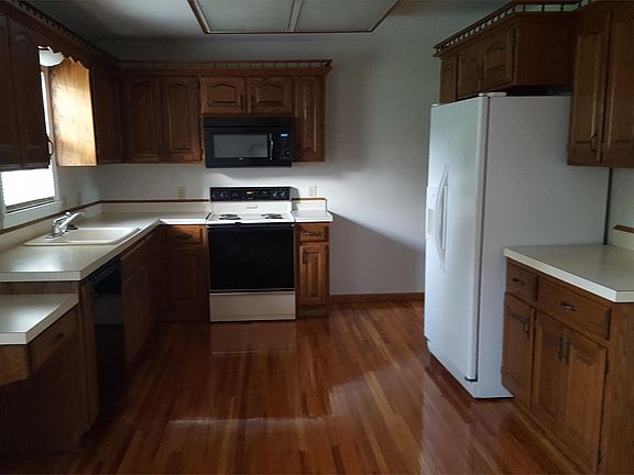 3rd image of 604 W 20th Ave