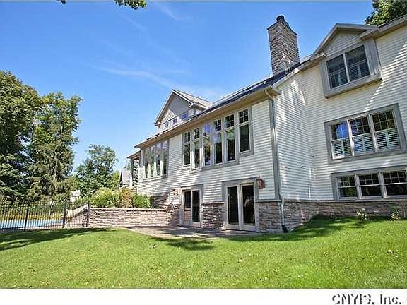 5th image of 9 Audubon Dr