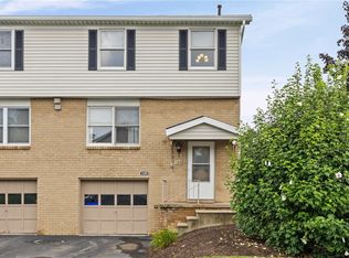 1149 Hampton Dr, Victor, NY 14564