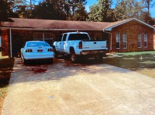 1006 Chestnut Dr, Picayune, MS 39466