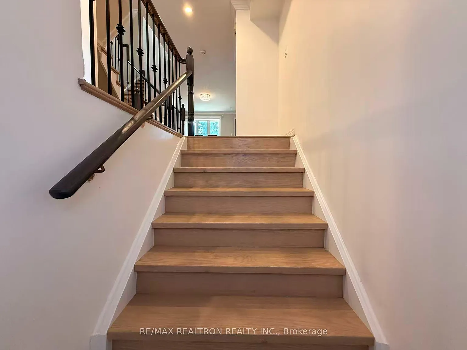 4 bed, $3,700 — Photo 4