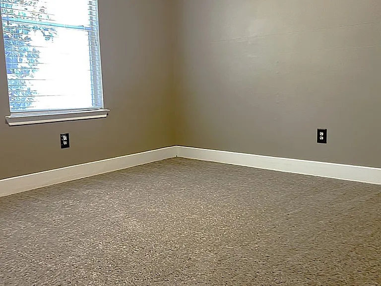 6819 Kingwood Glen Dr — Photo 29