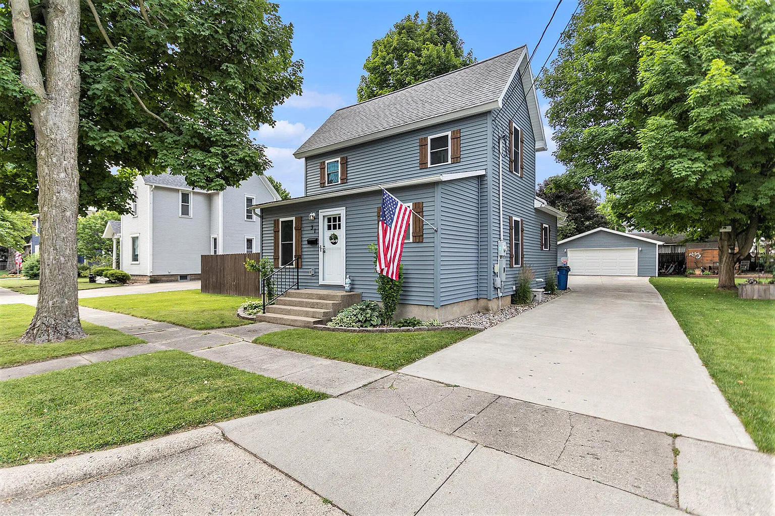 31 Pelton Ave photo 1
